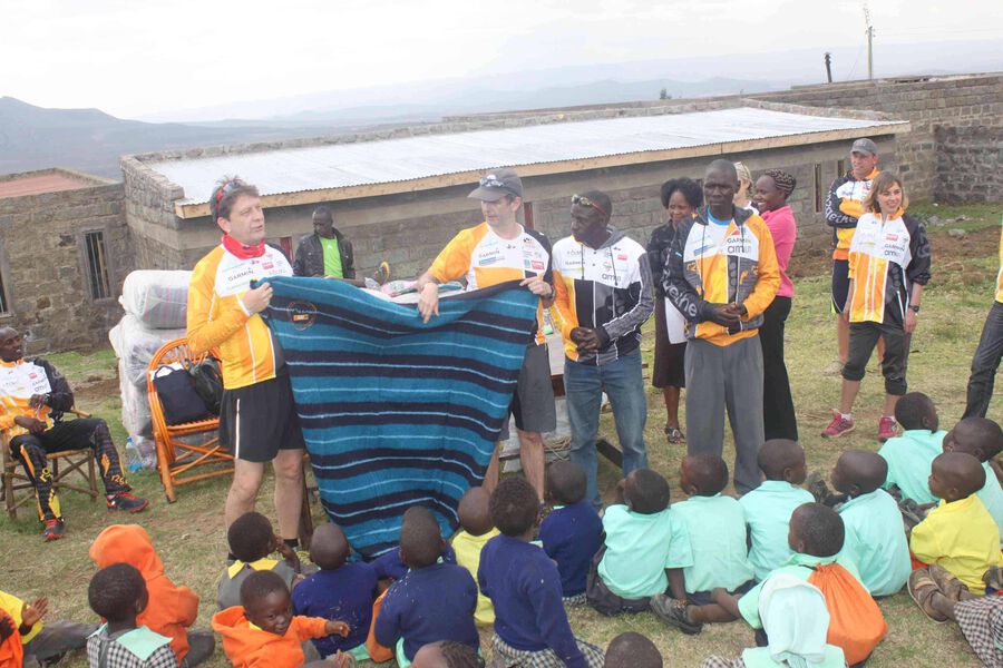 2015.02.25 136 Blankets For Kiambogo Families