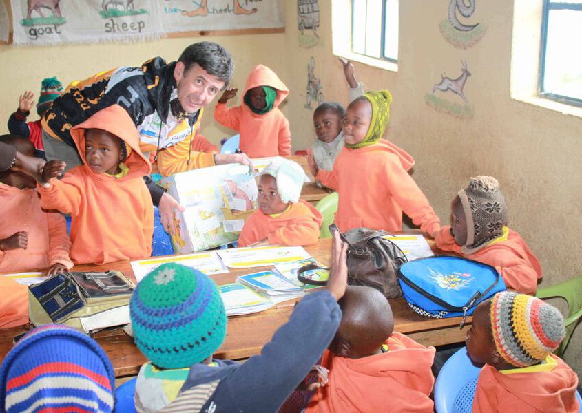 2014.03.19 055 Kiambogo Run2gether  Nursery School Klassenzimmer