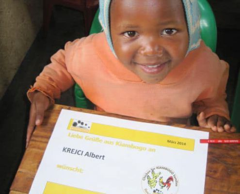 2014.03.19 131 Kiambogo Run2gether  Nursery School Klassenzimmer