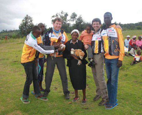 2014.03.19 190 Kiambogo Run2gether CHICKEN GOES FAMILIES