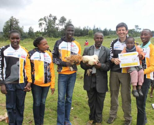 2014.03.19 229 Kiambogo Run2gether CHICKEN GOES FAMILIES