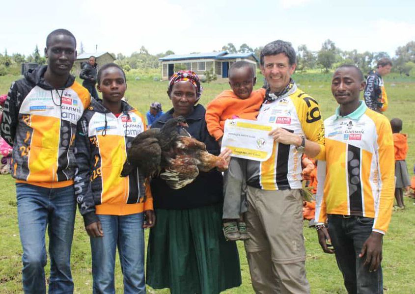 2014.03.19 293 Kiambogo Run2gether CHICKEN GOES FAMILIES
