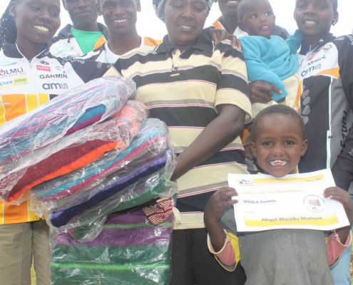 2015.02.25 146 Bllankets For Kiambogo Families