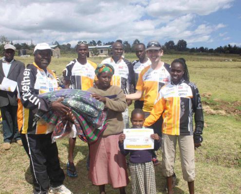 2015.02.25 157 Blankets For Kiambogo Families