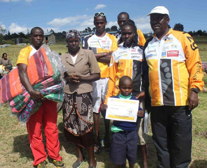 2015.02.25 208 Blankets For Kiambogo Families