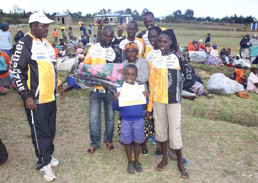 2015.02.25 307 Blankets For Kiambogo Families