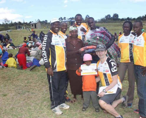 2015.02.25 322 Blankets For Kiambogo Families