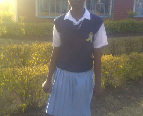 2015.04 Veronica Wairimu Ngure In Der Secondary School 2
