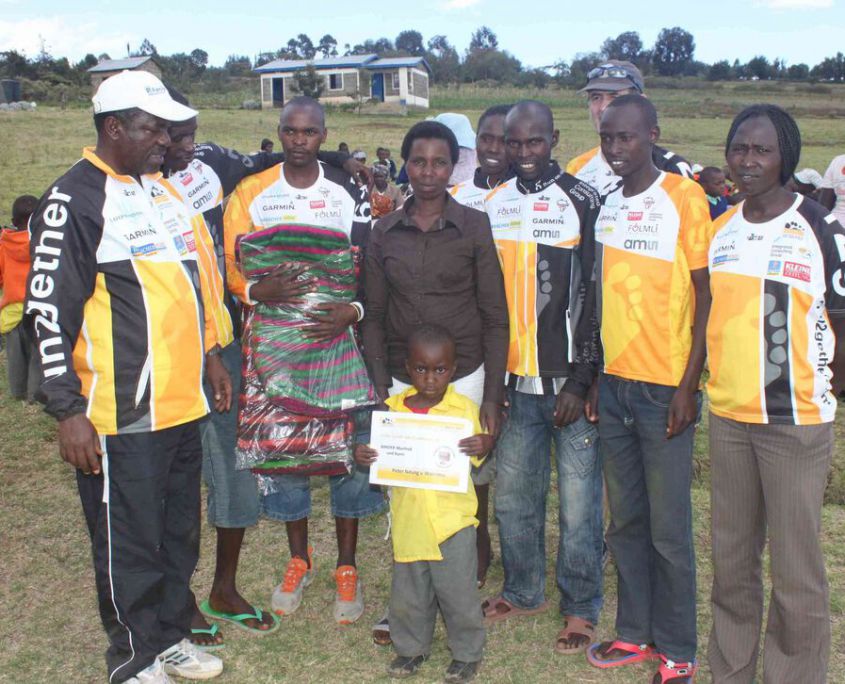 2015.02.25 290 Blankets For Kiambogo Families