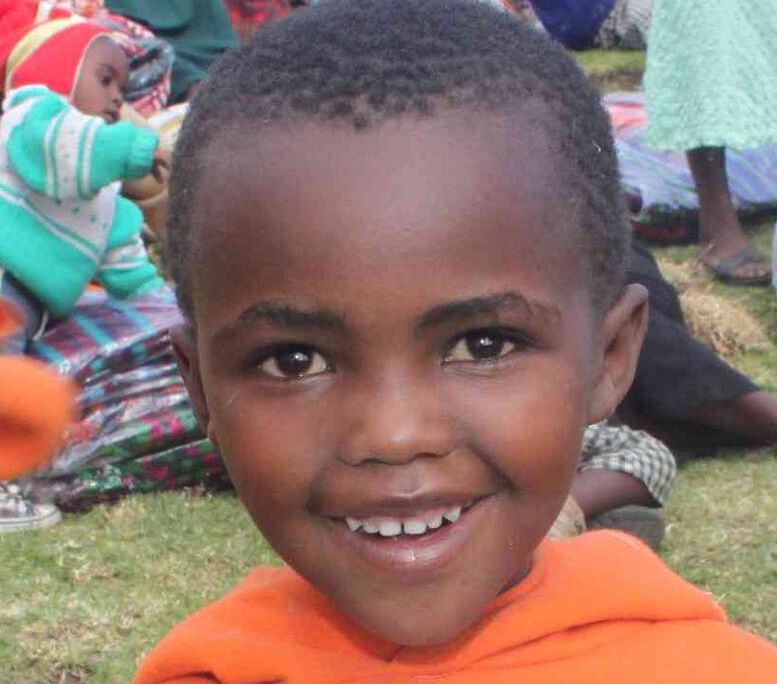2015.02.25 332 Blankets For Kiambogo Families