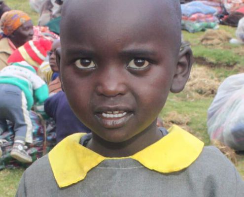 2015.02.25 346 Margaret Wanjiku NJOROGE Blankets For Kiambogo Families