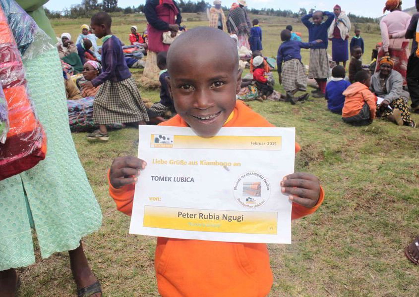 2015.02.25 327 Blankets For Kiambogo Families