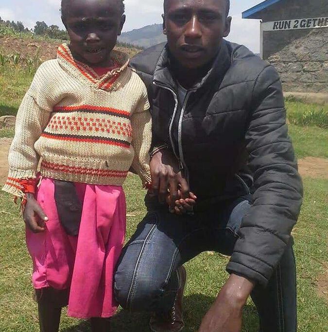 2015.08.04 Lucy Wanjiku Kaigai Mit Ihrem Patenathleten Paul