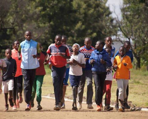 Kiambogos Jugendliche Trainieren Gemeinsam
