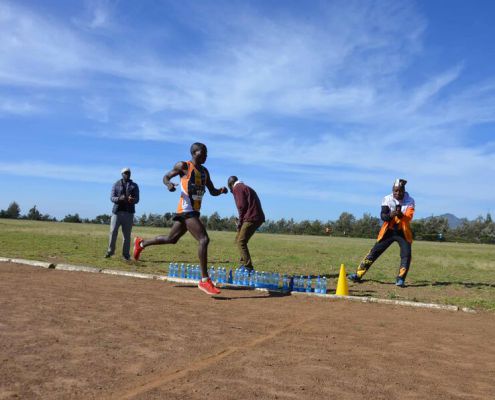 Simba Gewinnt Den Halbmarathon