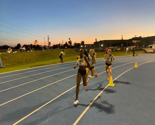 1954E1C8-4C72-4627-B660-035A7AF9B4EB 1954E1C8 4C72 4627 B660 035A7AF9B4EB